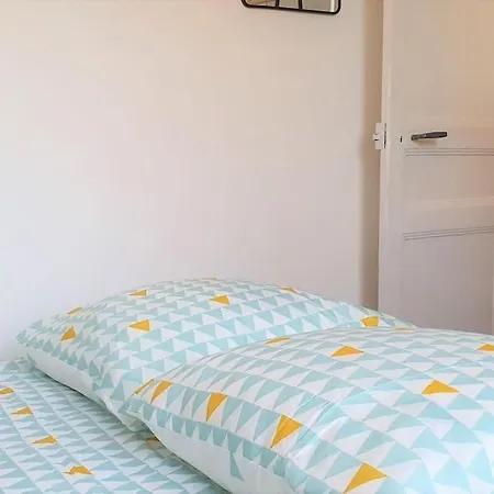 Cocon Rue Ecuyere - Calme- 2ch - 6pers דירה